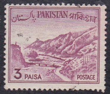 Pakistan # 131 (1961) Khyber Pass - Sgl, Used