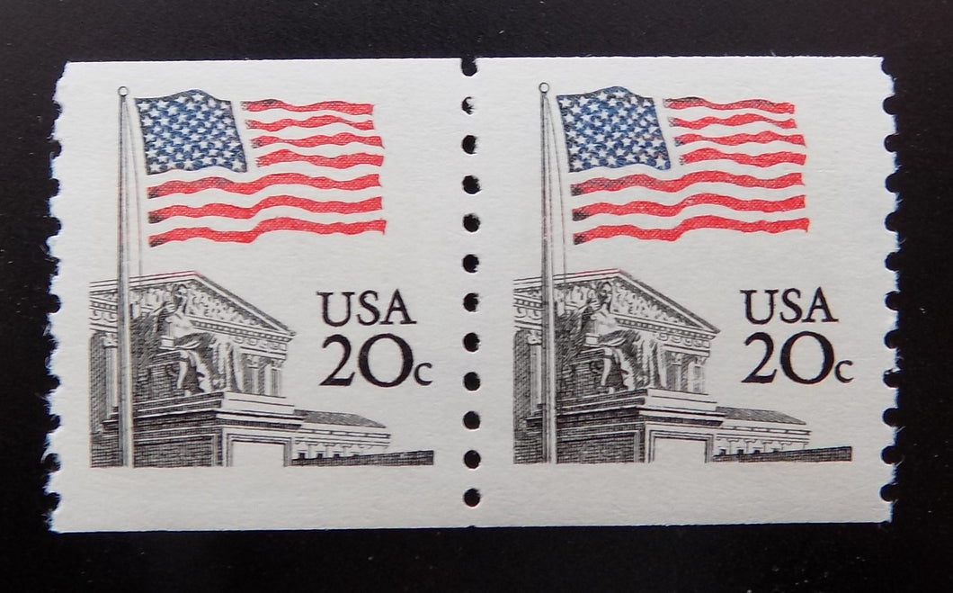 # 1895a (1981) Flag Over Supreme Court, Narrow Block Tag - Coil pr, XF MNH