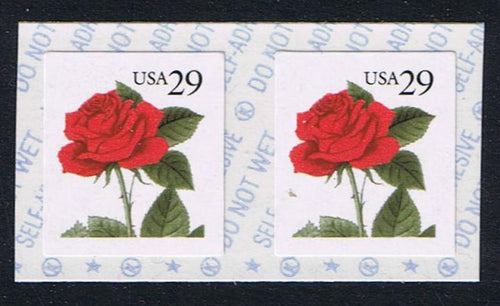 # 2490 (1993) Red Rose - Coil pr, MNH
