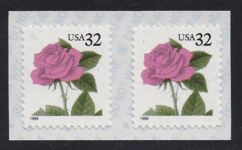 # 2492g (1995) Pink Rose - Coil pr, MNH