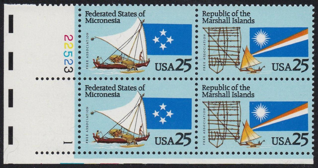 # 2506-07 (1990) Micronesia / Marshall Islands - PB, LL #22523-1, MNH