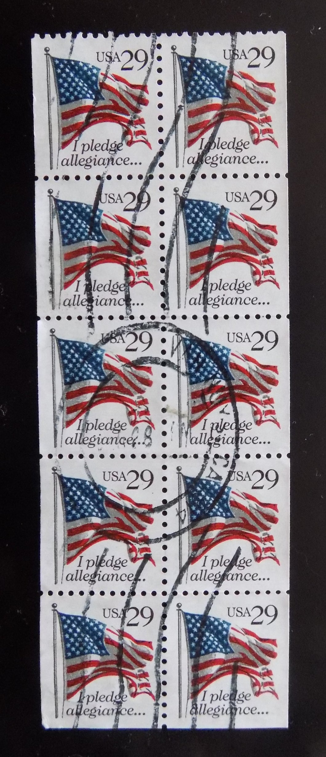 # 2593Bc (1992) Flag w/ Pledge Allegiance - Bklt pane, Used