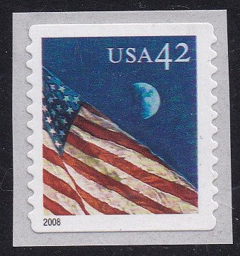 # 4245 (2008) Flag During the Day, Die Cut 11 - Coil sgl, MNH