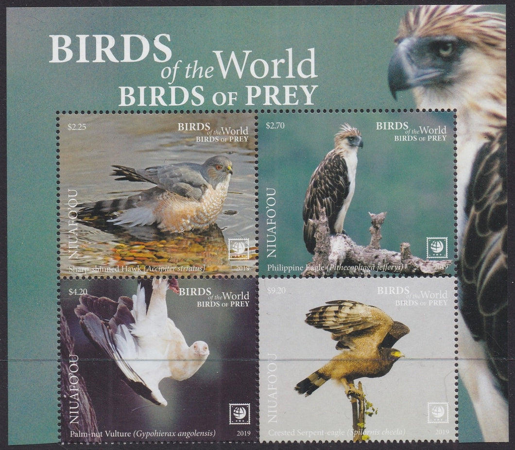 Niuafo'ou (2019) Birds of Prey, Large Stamp - BK/4, Top
